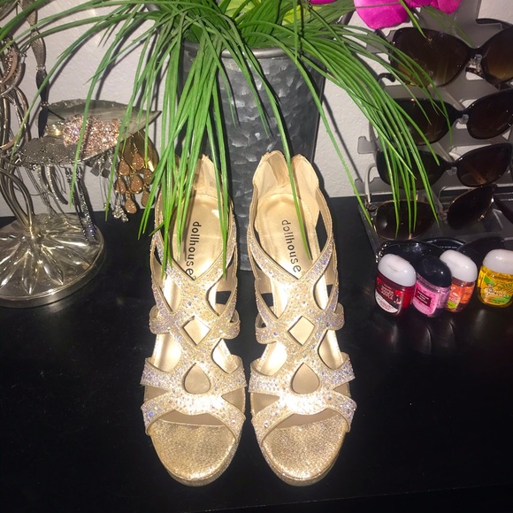 Gold Sparkle Wedges - Picture 3 of 6